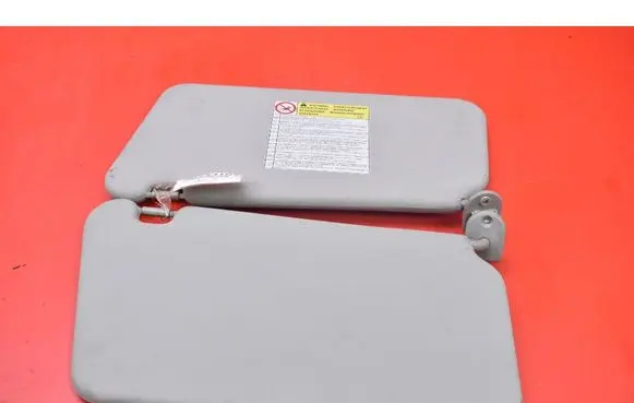 Sun visor