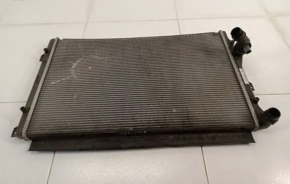 Skoda Yeti (5L) Coolant radiator 5K0121251F