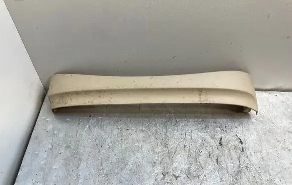 BMW 5 E60 E61 Seat trim 8263141