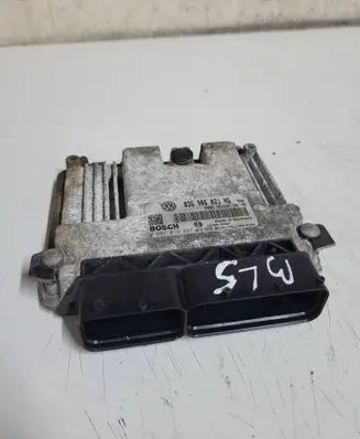 Volkswagen PASSAT B6 Engine control unit/module 03G906021NG 1039S16463 0281013437