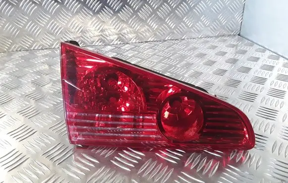 Peugeot 607 Tailgate rear/tail lights 9658165180 2587