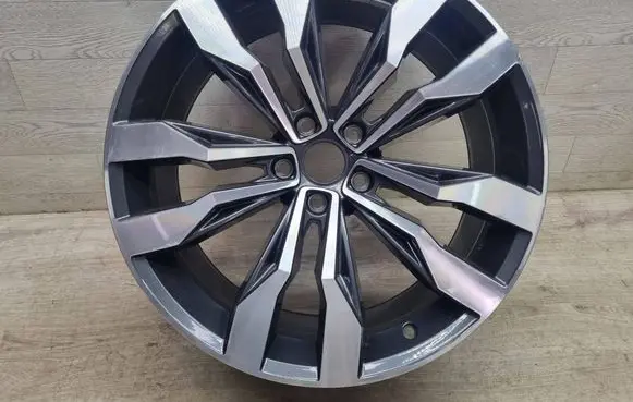 Volkswagen Tiguan Allspace R20 alloy rim 5NN601025E