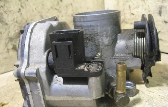 Skoda Octavia Mk1 (1U) Electric throttle body valve 4082377130