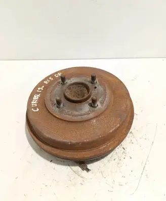 Ford Transit Courier Rear wheel hub