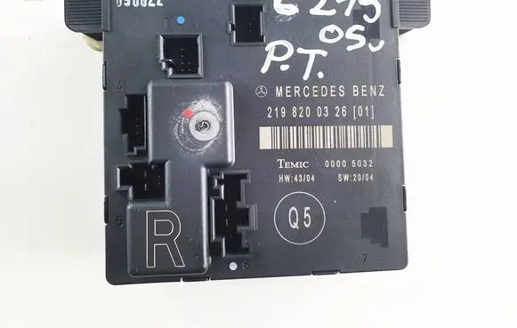 Mercedes-Benz CLS C219 Door control unit/module 2198200326