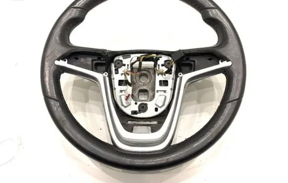 Opel Astra J Steering wheel 13351021