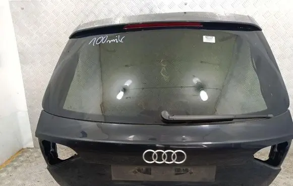 Audi A4 S4 B8 8K Tailgate/trunk/boot lid