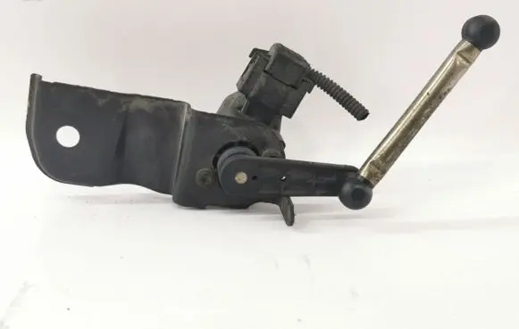 Headlight/headlamp level sensor
