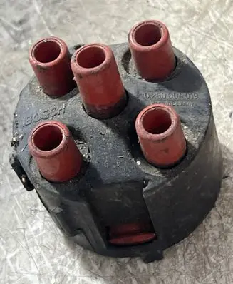 Audi 80 90 B3 Spark distributor cap 0290004019