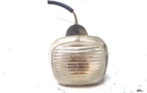 Skoda Superb B5 (3U) Front fender indicator light 100949127