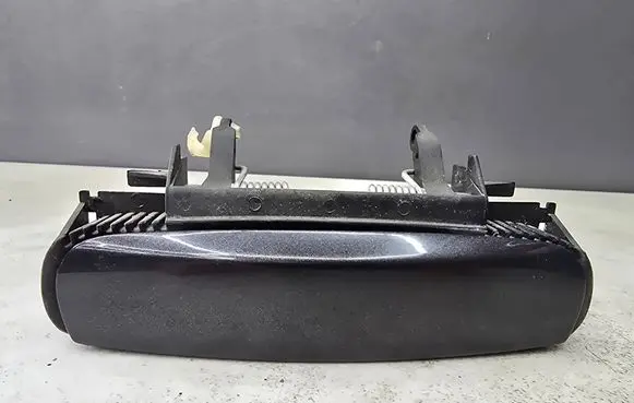 Audi A4 S4 B7 8E 8H Rear door exterior handle 4B0839885