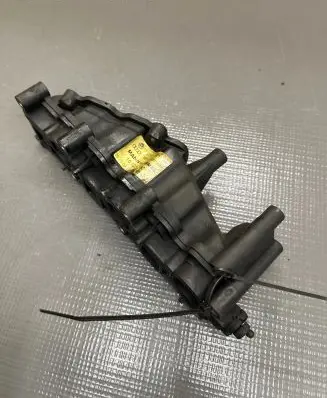 Audi Q7 4L Intake manifold 059129711BQ 1052569SC4 0021802