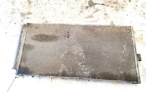 Subaru Legacy A/C cooling radiator (condenser)