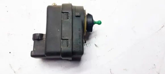Renault Scenic I Headlight level adjustment motor 