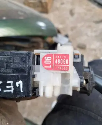 Lexus RX 300 Steering angle sensor 8924560010