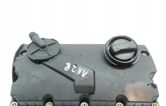 Audi A6 S6 C5 4B Rocker cam cover