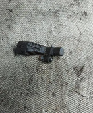 Volkswagen Touran I Crankshaft position sensor 045906433A