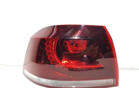 Volkswagen Golf VI Rear/tail lights