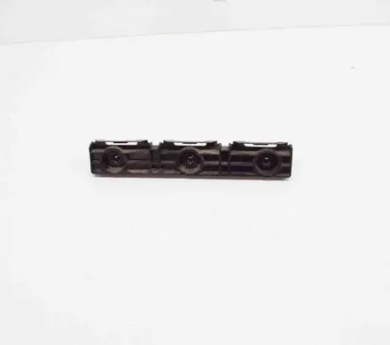 Tesla Model S Sill supporting ledge 100369100B