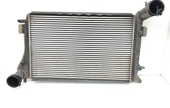 Volkswagen Caddy Intercooler radiator 1K0145803AL 1K0145928D