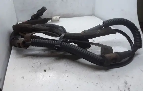 Hyundai Santa Fe ABS brake wheel speed sensor NOCODE