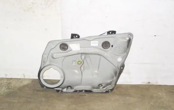 Mercedes-Benz B W245 Front door window regulator with motor A1697203079
