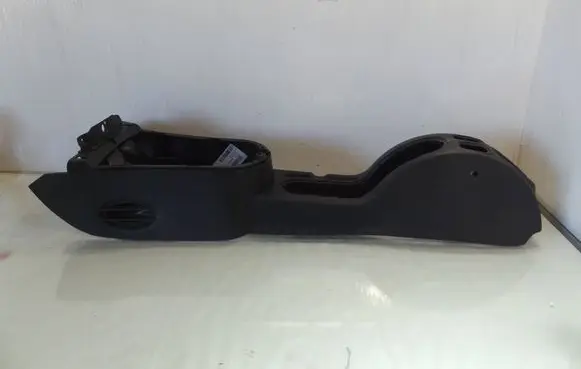 Citroen C3 Pluriel Center console
