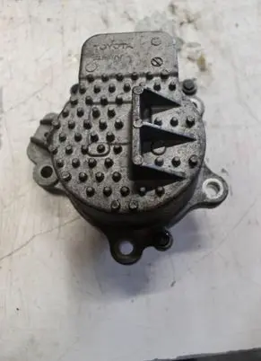 Toyota Avensis T270 Water pump 1011J216035