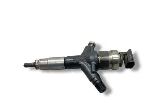 Subaru Forester SH Fuel injector 16613AA030 EAS00250 11M01339