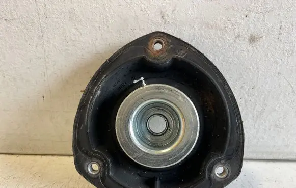 Audi A3 S3 8V Coil spring mount 5Q0412331D
