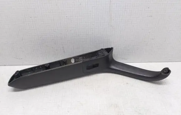 Audi A4 S4 B7 8E 8H Rear door handle trim 8E0867373