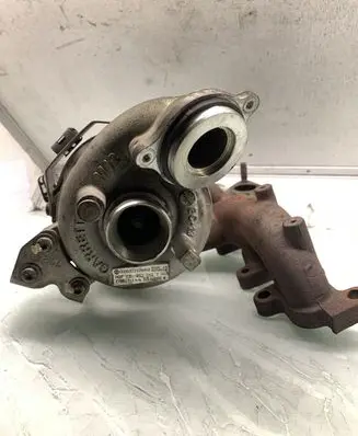 Volkswagen PASSAT B7 Turbo HGR03L253016T