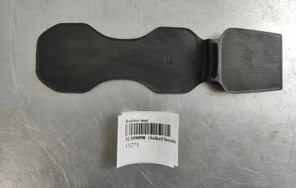 Volvo XC60 Cup holder pad/mat 31389090