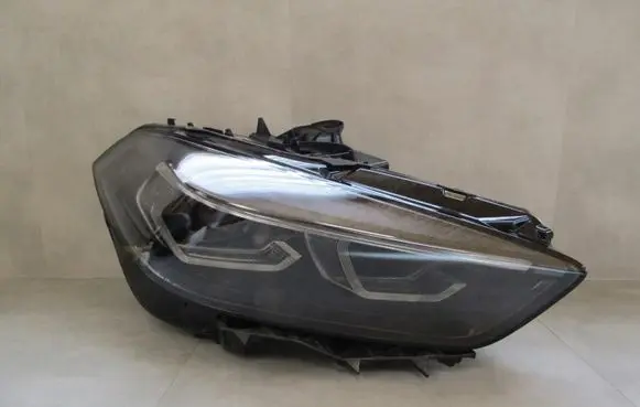 BMW 1 F40 Headlight/headlamp 6311