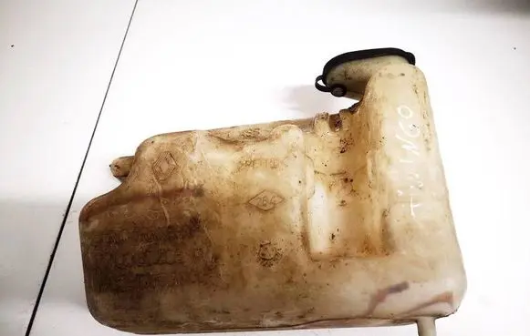 Windshield washer fluid reservoir/tank