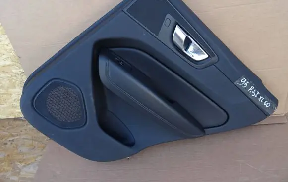 Volvo XC60 Rear door card panel trim 31446177 30747756