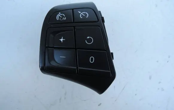 Volvo S60 Steering wheel buttons/switches 31295410 12W39