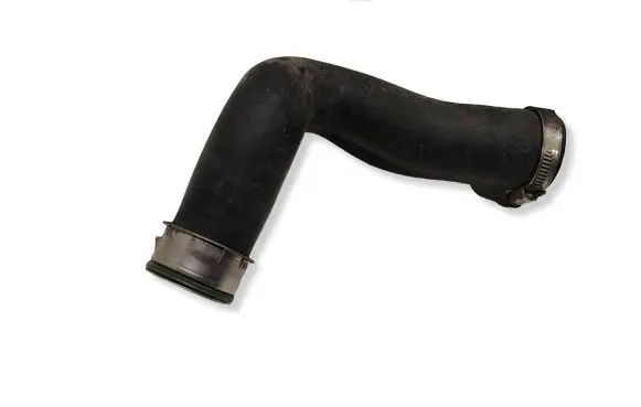 Volkswagen Touareg I Intercooler hose/pipe 7L6145738
