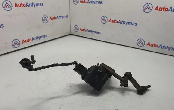 BMW X3 E83 Headlight/headlamp level sensor 6784697 37146784697 3413199