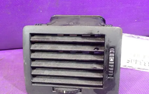 Skoda Fabia Mk1 (6Y) Dashboard side air vent grill/cover trim 6Y0819701