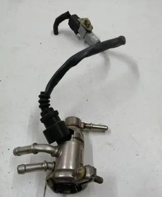 Nissan Qashqai AdBlue injector 208995377R K044403822