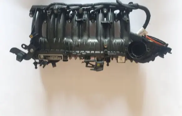 Jaguar XE Intake manifold