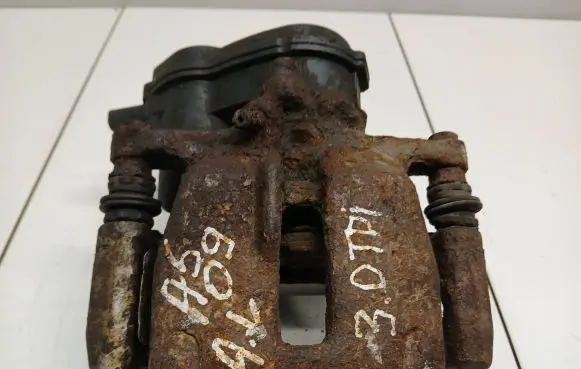 Audi A5 8T 8F Rear brake caliper