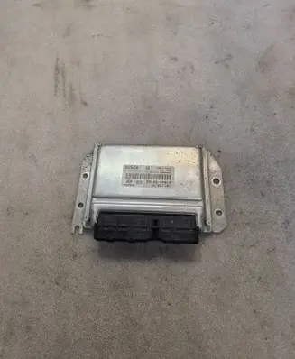 KIA Sorento Engine control unit/module 0281011579 391004A810 A1B5TI01
