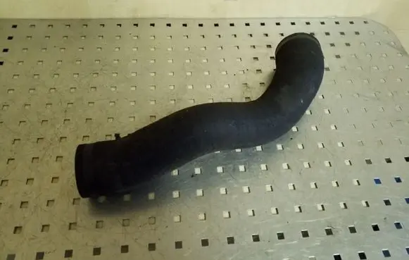 Mitsubishi L200 Intercooler hose/pipe