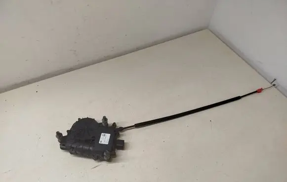 Land Rover Range Rover Sport L494 Rear door soft close latching motor CK52218A42BE
