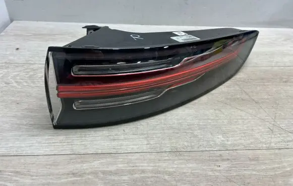 Porsche Cayenne (9Y0 9Y3) Rear/tail lights 9Y0945096J 9Y0945095E 9Y0945095G