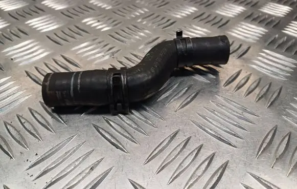 Audi A6 S6 C6 4F Engine coolant pipe/hose 4F1819372
