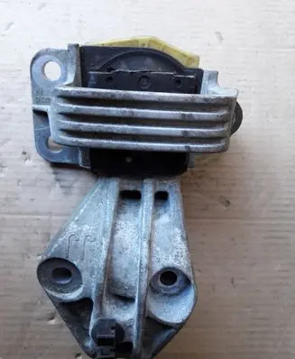 Renault Scenic III - Grand scenic III Engine mount bracket 112100020R