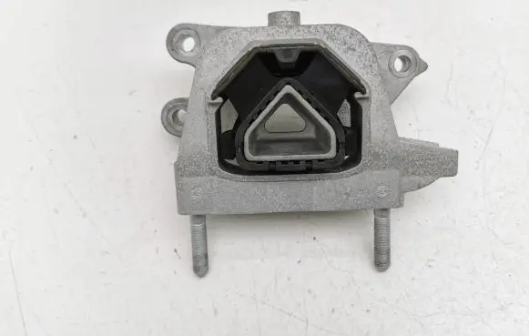 Citroen C4 III e-C4 Engine mount bracket